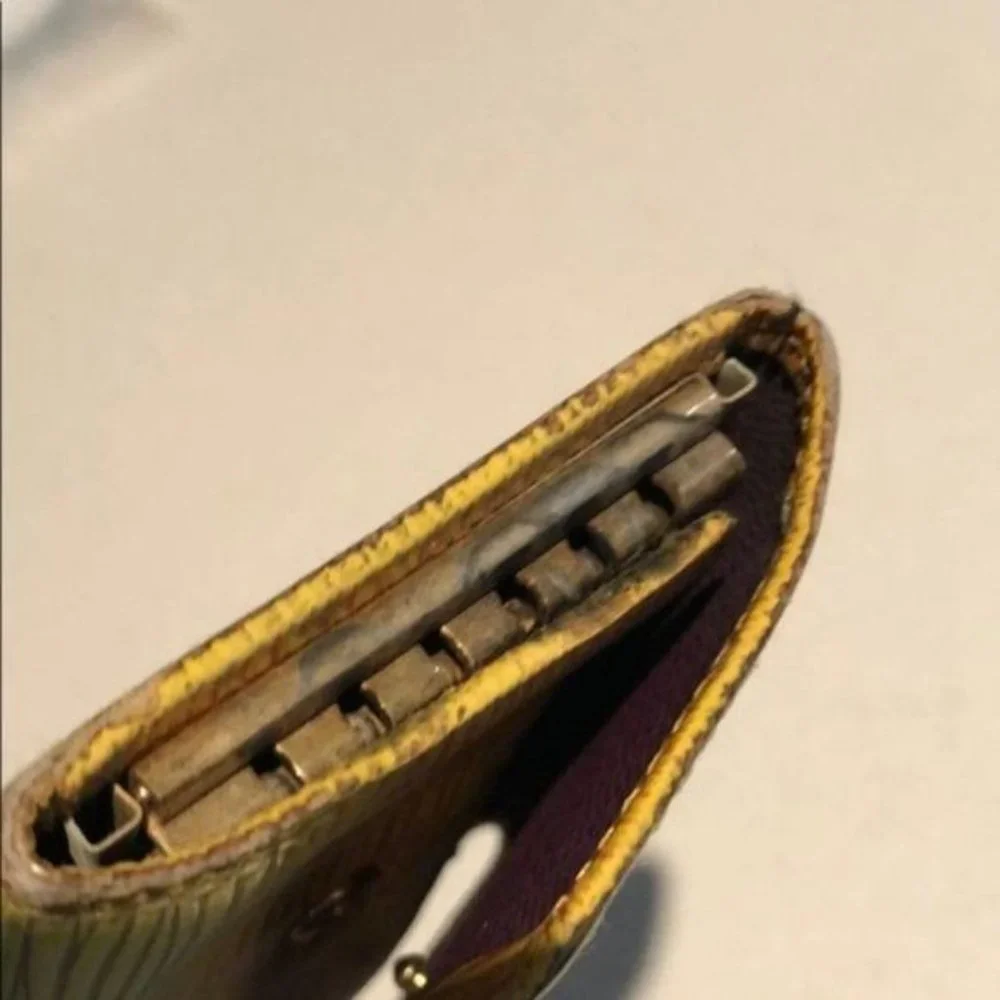 Louis Vuitton Key Holder/Wallet #381💥PRICE DROP💥